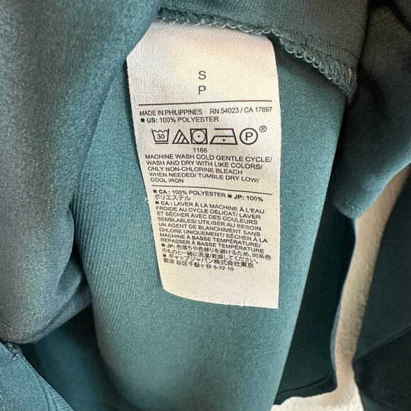 Banana Republic Teal Portofino Satin-like Button Down Shirt, Size S - Picture 6 of 9